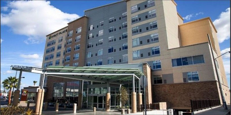 Hyatt Place Tijuana Bagian luar foto